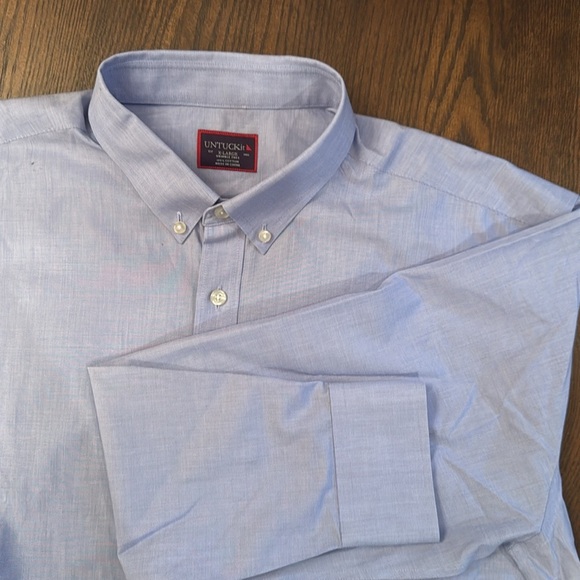 UnTuckit Light Blue Long Sleeve Button Down Dress Shirt. Size XL - Picture 1 of 5